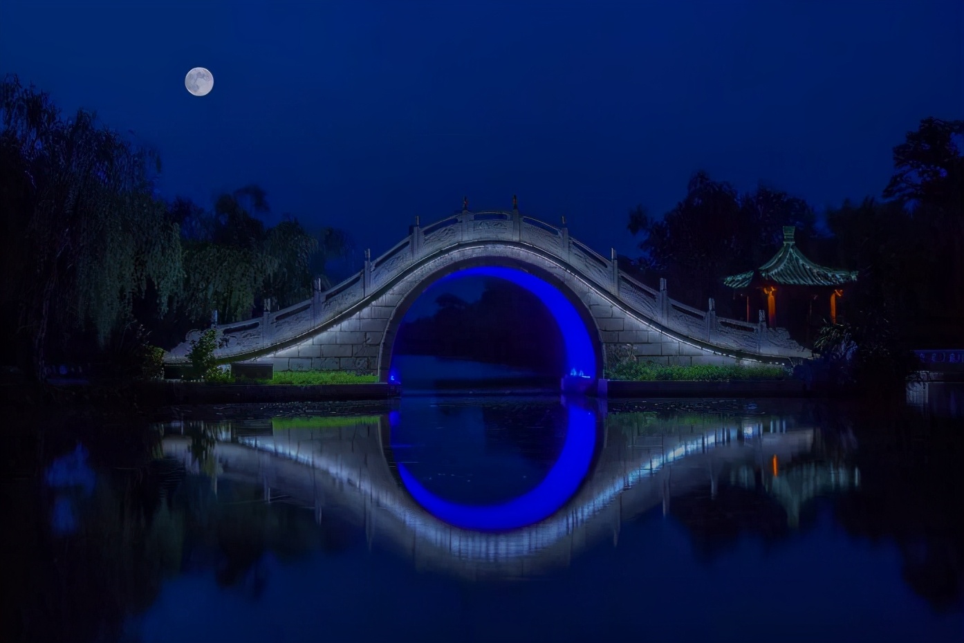 南朝民歌表达情感,南朝民歌多是反映男女闺情的作品