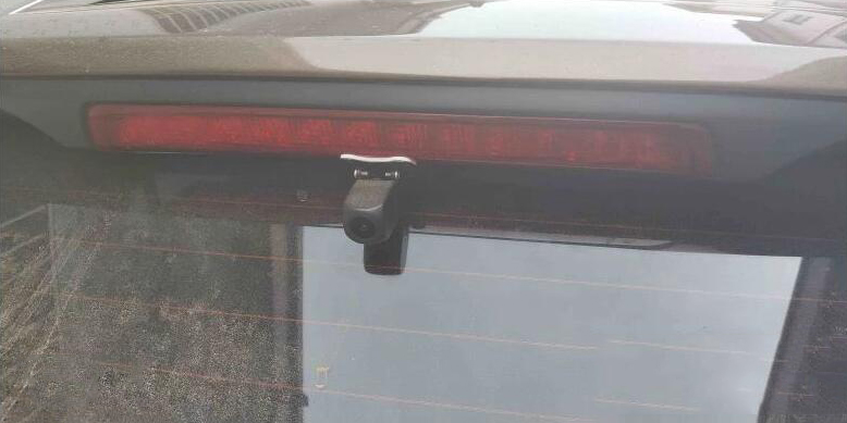 哈弗h2隐藏式行车记录仪怎么拆卸,哈弗h2后视镜式行车记录仪