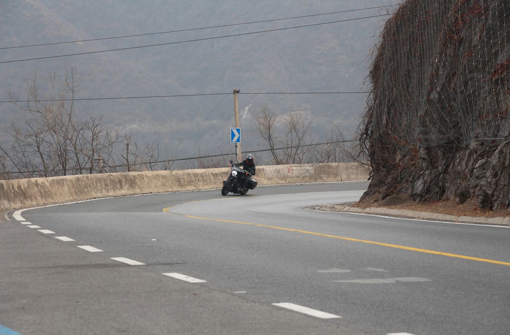 拥有一台摩托车的感受,哈雷有什么特别的