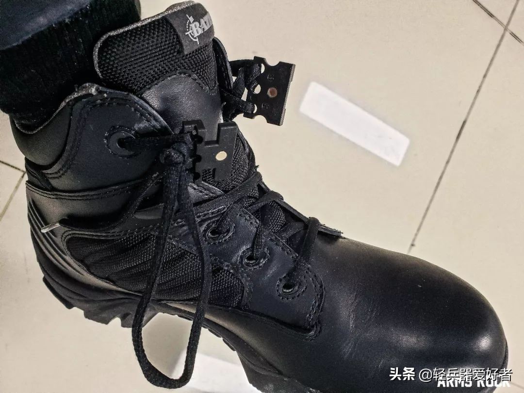 穿什么鞋更好的保护脚,军靴既能透气又能防水吗