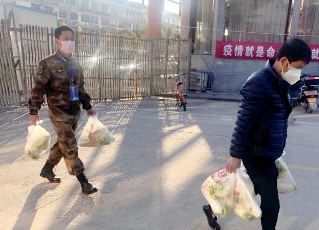 兵头将尾的视频,兵头将尾冲锋在前