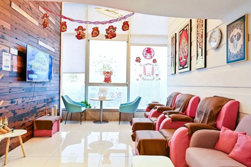 泰式按摩！精油推拿+古法按摩，成个人舒服晒