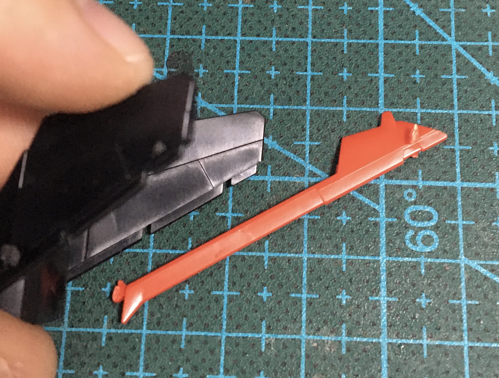 万代rg报丧女妖模型测评,万代rg空装脉冲高达测评