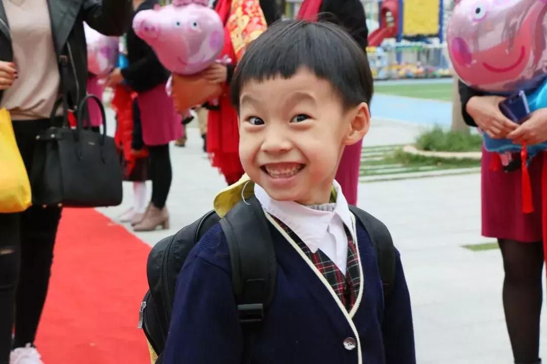 龙岗花式“开学”，各路“豪杰”助力，快来一探究竟吧～