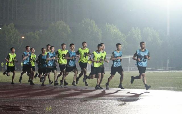 军校学员毕业有时间回家吗,军校什么情况下才能离校