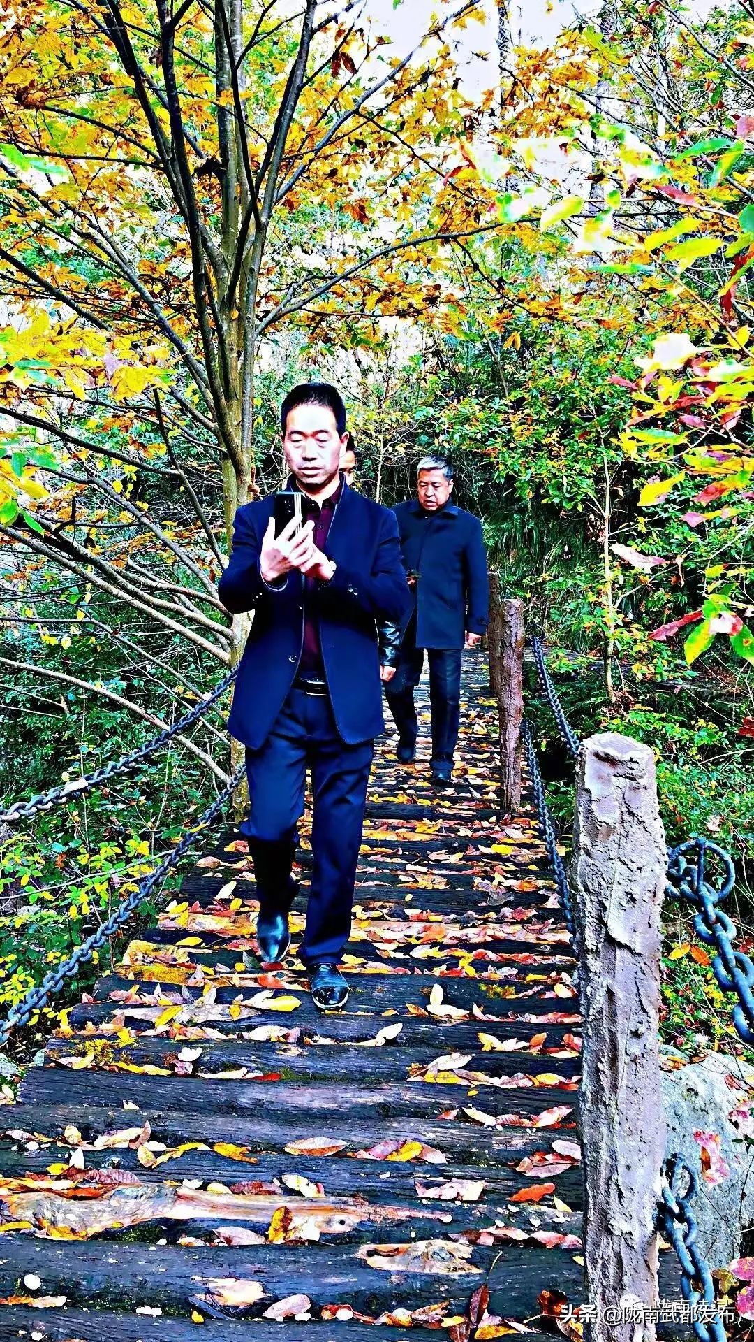 閲戠宄渤鍏洯,閲戠瑁曟渤鍥剧墖