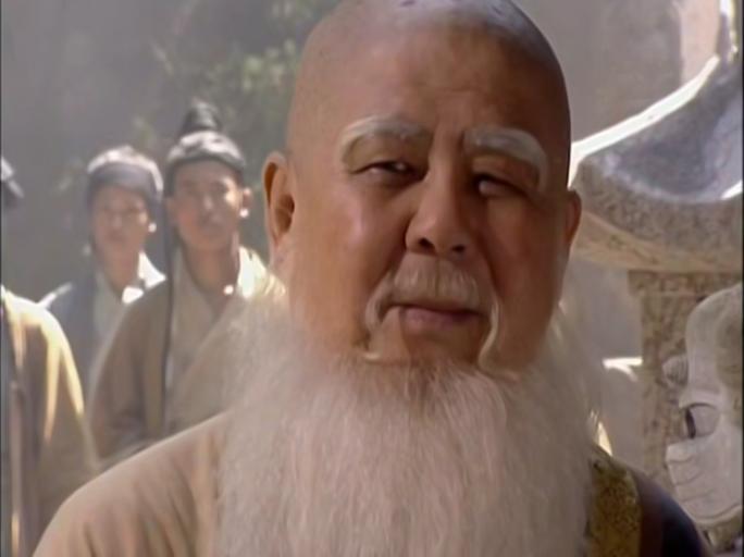 任我行跟左冷禅交手过几次,左冷禅武功为什么比其他掌门高