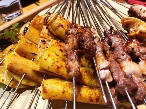 东北的烤串店,烤串店复工卖6000串