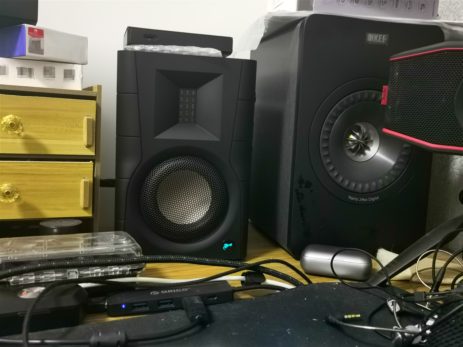 真力和惠威音箱,真力和惠威监听音响哪个好