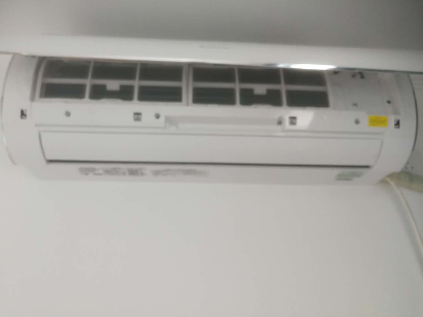 tcl立式空调怎么清洗过滤网,天丽空调过滤网怎么取下来清洗