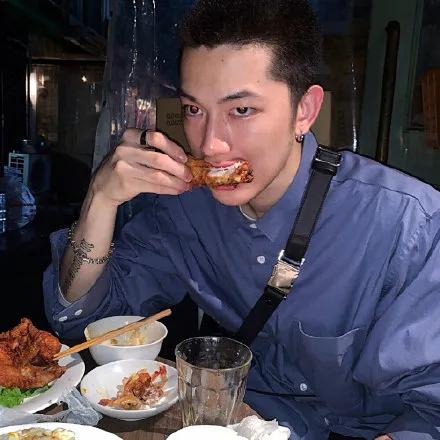 适合中年女人高雅的微信头像,100张珍藏已久微信头像