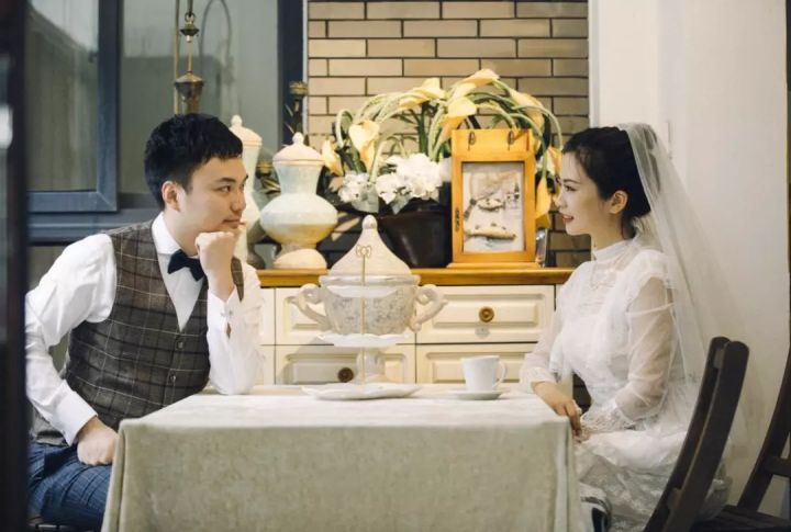 必拍的婚纱照八种风格,自拍婚纱照推荐风格