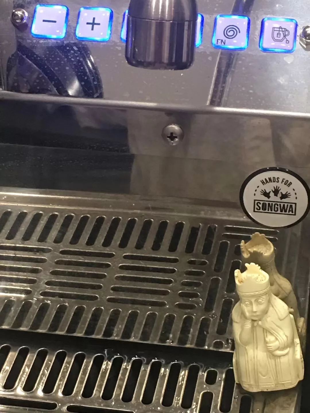 酗酒后起床,会想和重要的人分享的杭州骨灰级咖啡地图