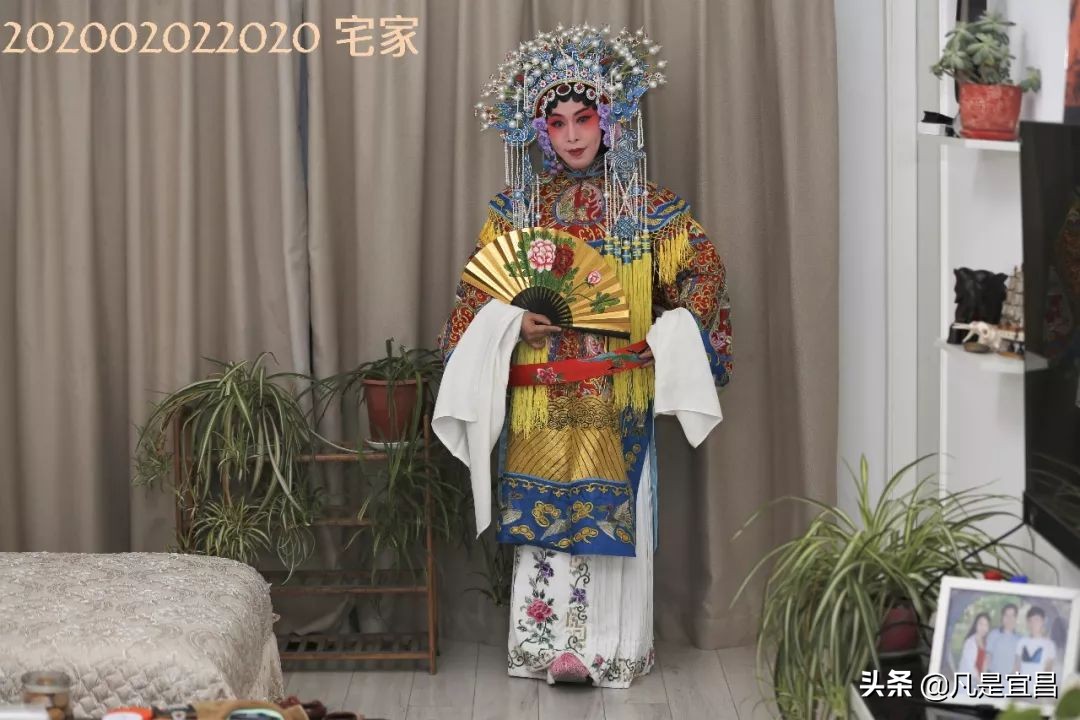 战疫情202002022020现时共存