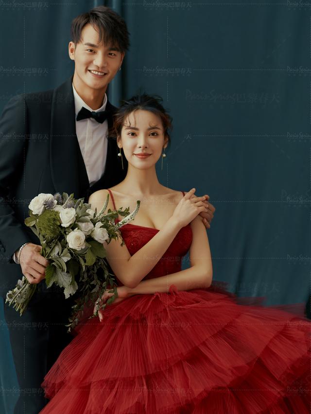 接亲堵门小游戏两个伴郎,接亲堵门小游戏最新攻略