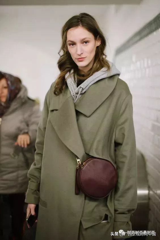 高级感的一款双面呢大衣,双面呢大衣两件