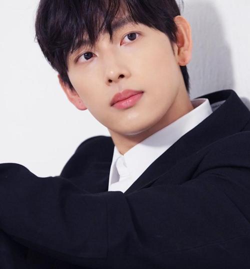 演员和爱豆有壁？这些韩圈偶像破壁而出打破偏见