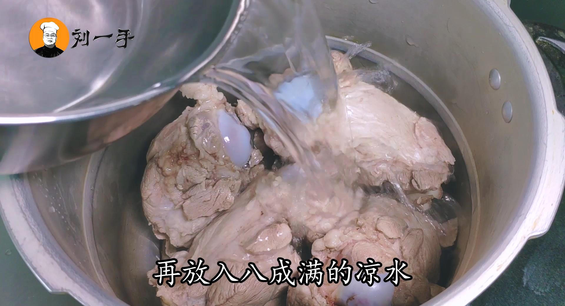 筒骨汤怎么做法好喝啊,筒骨怎么熬汤好吃