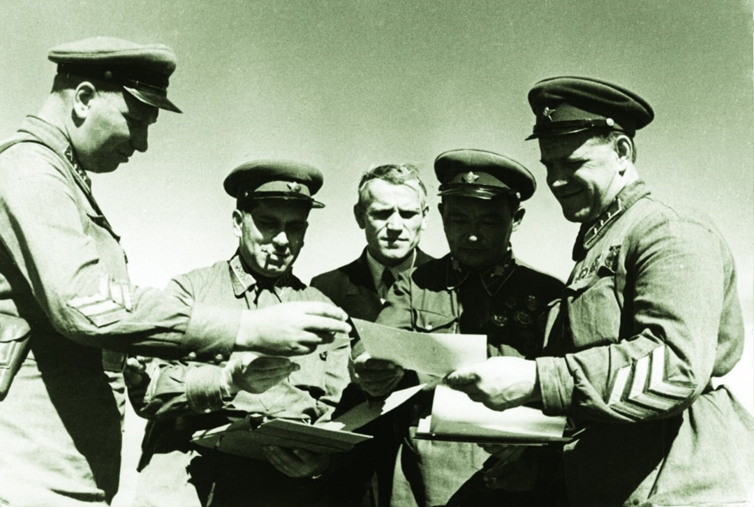 日本关东军攻击东北大营,日本关东军猎杀西伯利亚虎