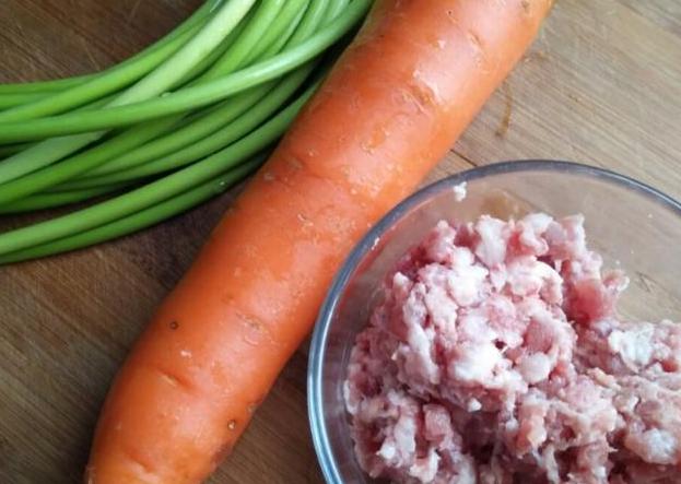 蒜薹和啥搭配好吃,蒜薹怎么炒入味又好吃又简单