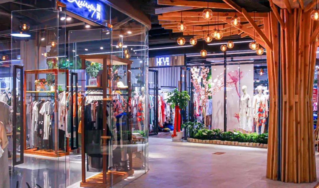 郑州火车站商圈30年，那些大名鼎鼎的品牌去哪里了？