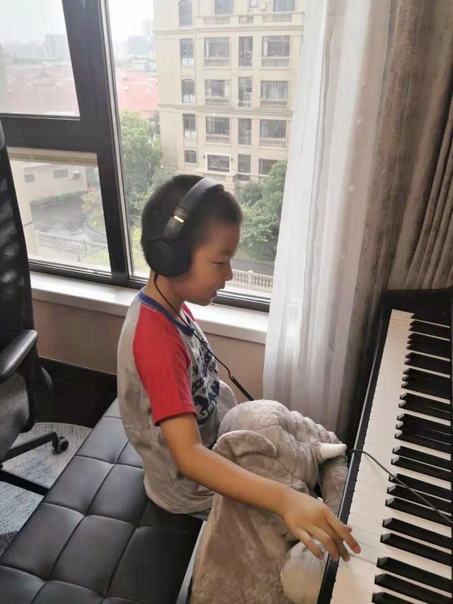 蒙台梭利教育怎样,蒙台梭利教育和传统幼儿园的差异