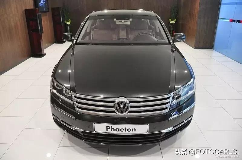 最新款豪华大众辉腾,2015年大众辉腾v84座顶配