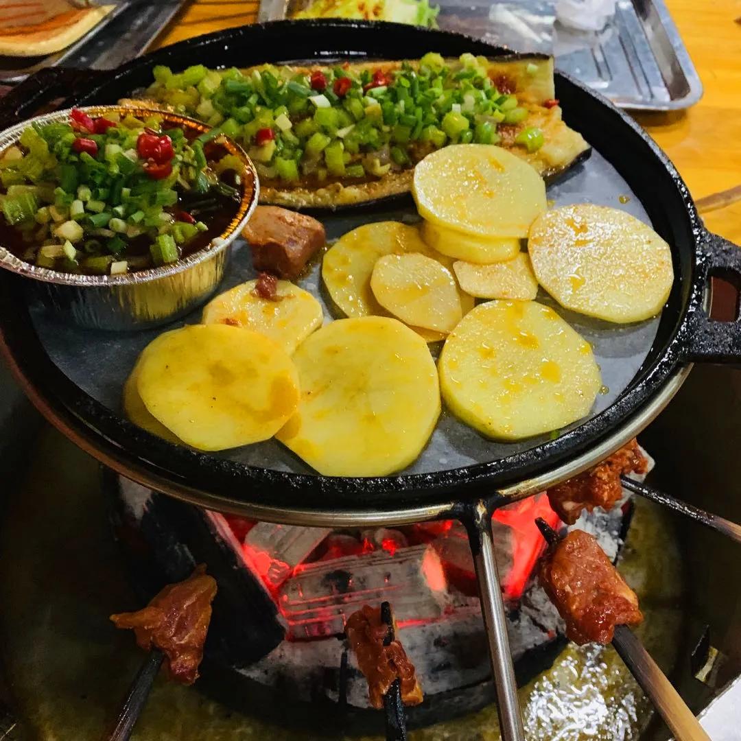 体育中心美食排行榜前十名,体育中心火爆美食