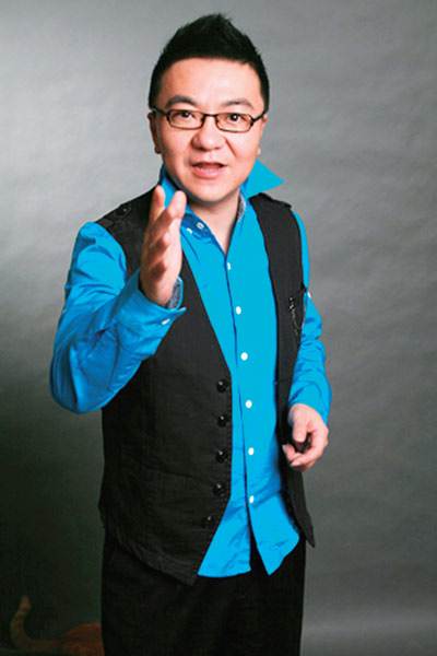 面对困境董宇辉说的话,解说员董路简介