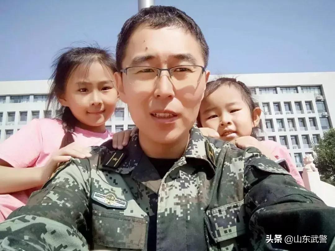 军娃的感人告白,萌萌的军娃