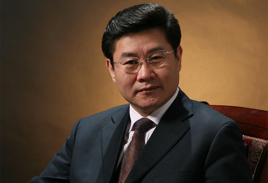 隆鼻几年发现鼻子有点歪,隆鼻鼻子做歪了怎么办