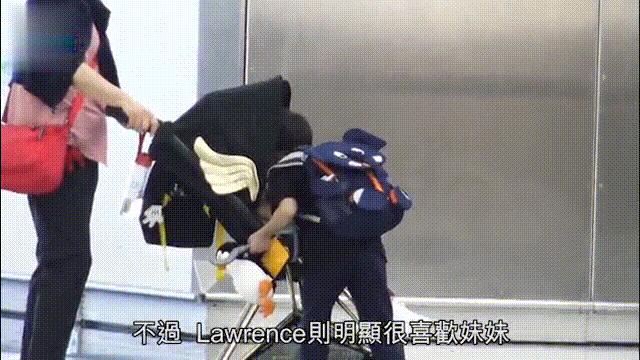 郭晶晶和霍启刚带儿子参加综艺,霍启刚郭晶晶出席体育活动