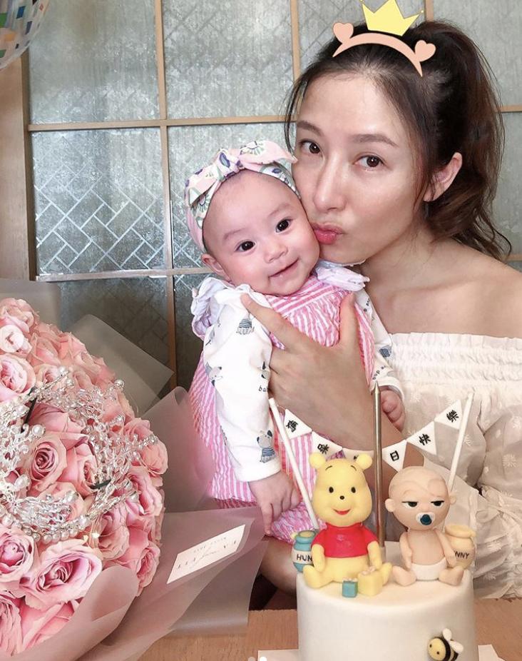 产后坐月子一般多久可以洗头,坐月子能洗头吗产后多久可以洗头