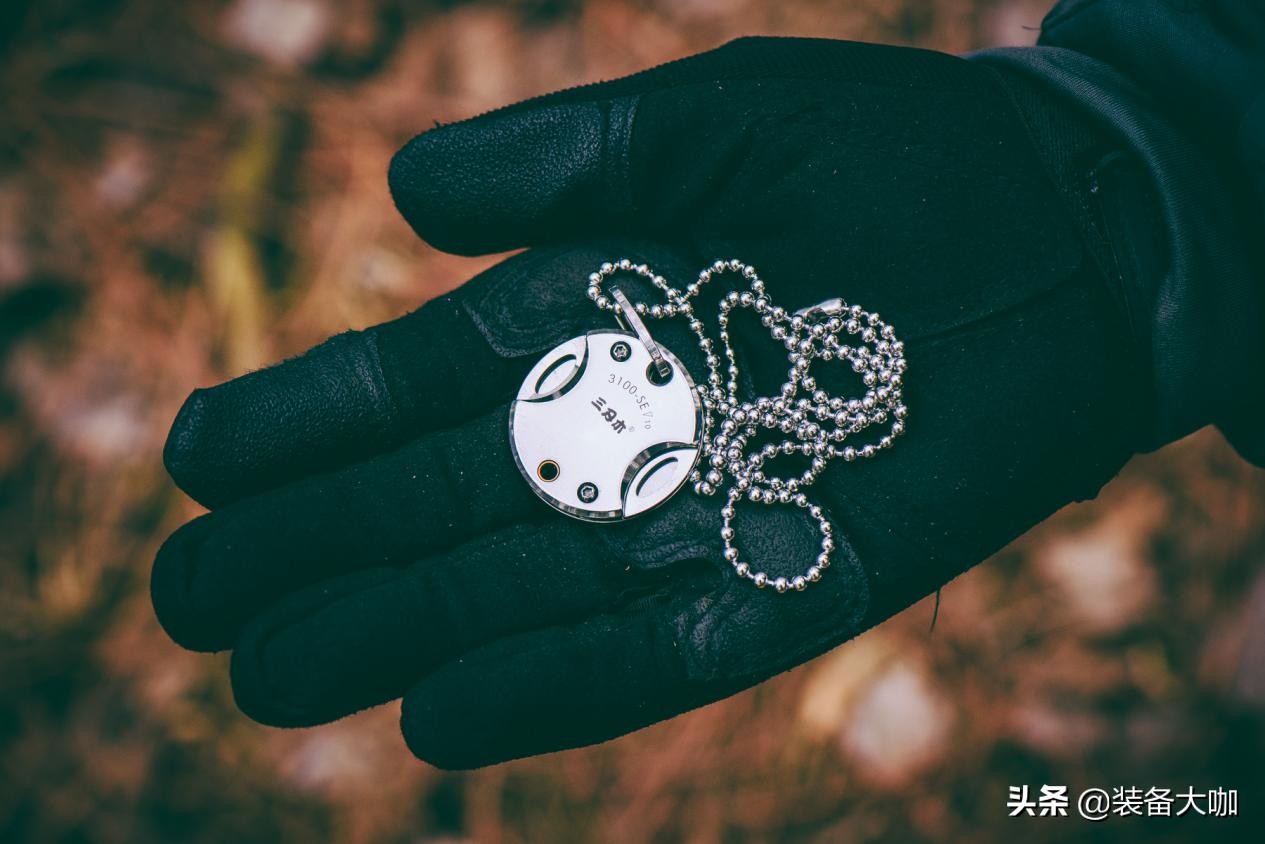 武装到牙齿的防弹套装,武装到牙齿的装备