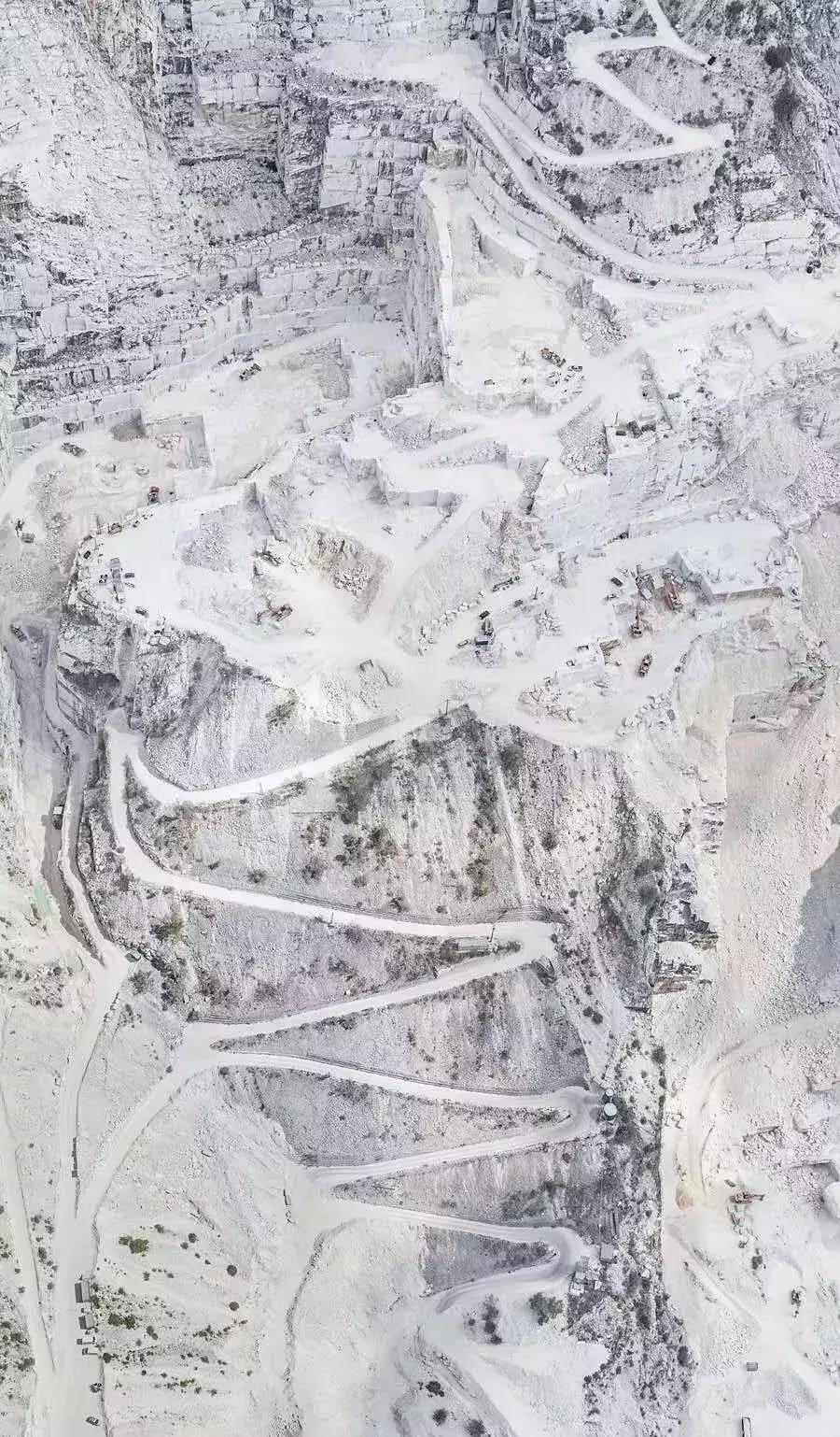 为啥鱼肚白大理石是最好的,白石的价格