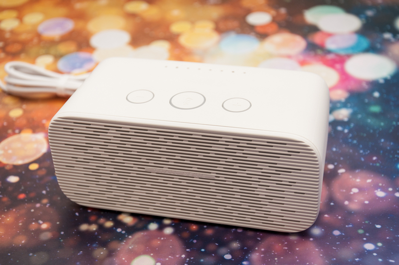 到底选天猫精灵方糖还是天猫精灵方糖R？智能小音箱评测