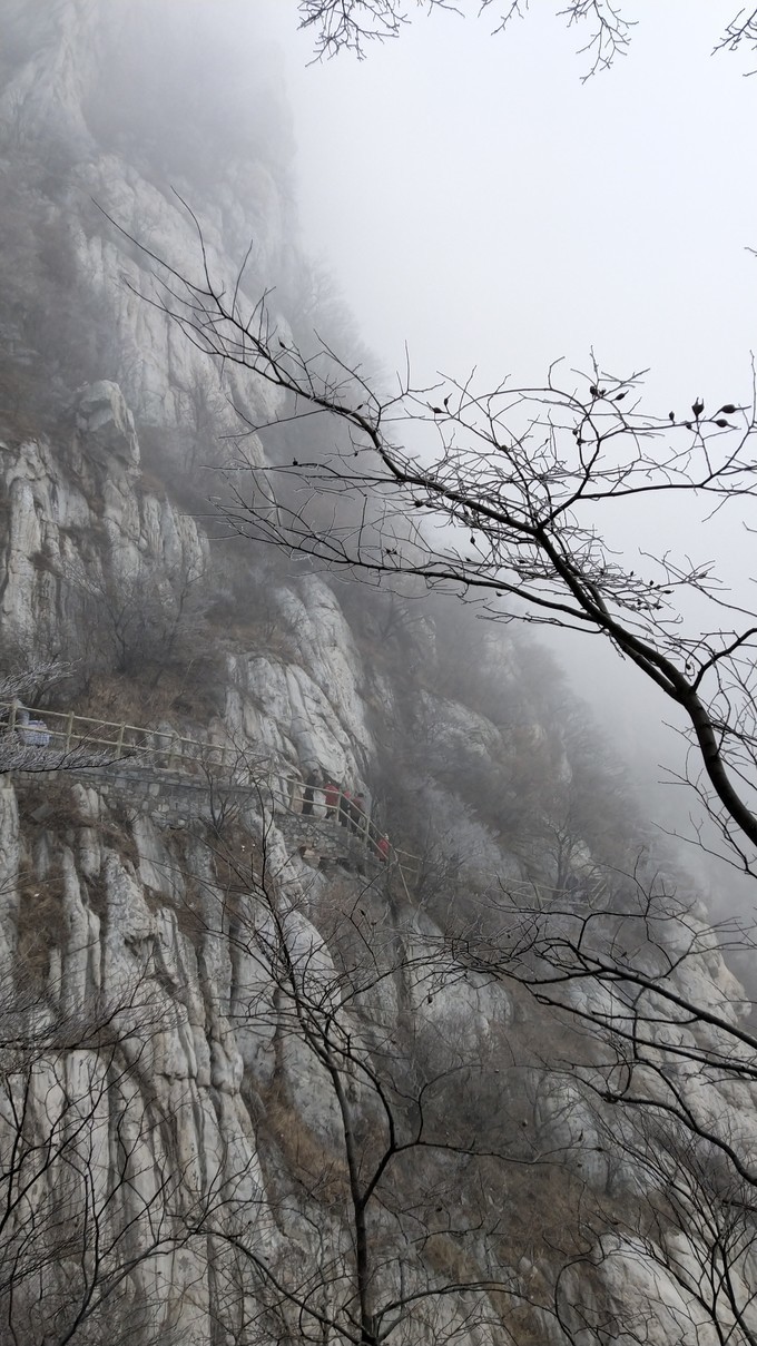 嵩山少林寺三皇寨视频,嵩山少林寺和三皇寨路线