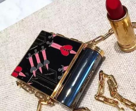 女人的世界有多奢华，盘点世界上十大最贵的口红！