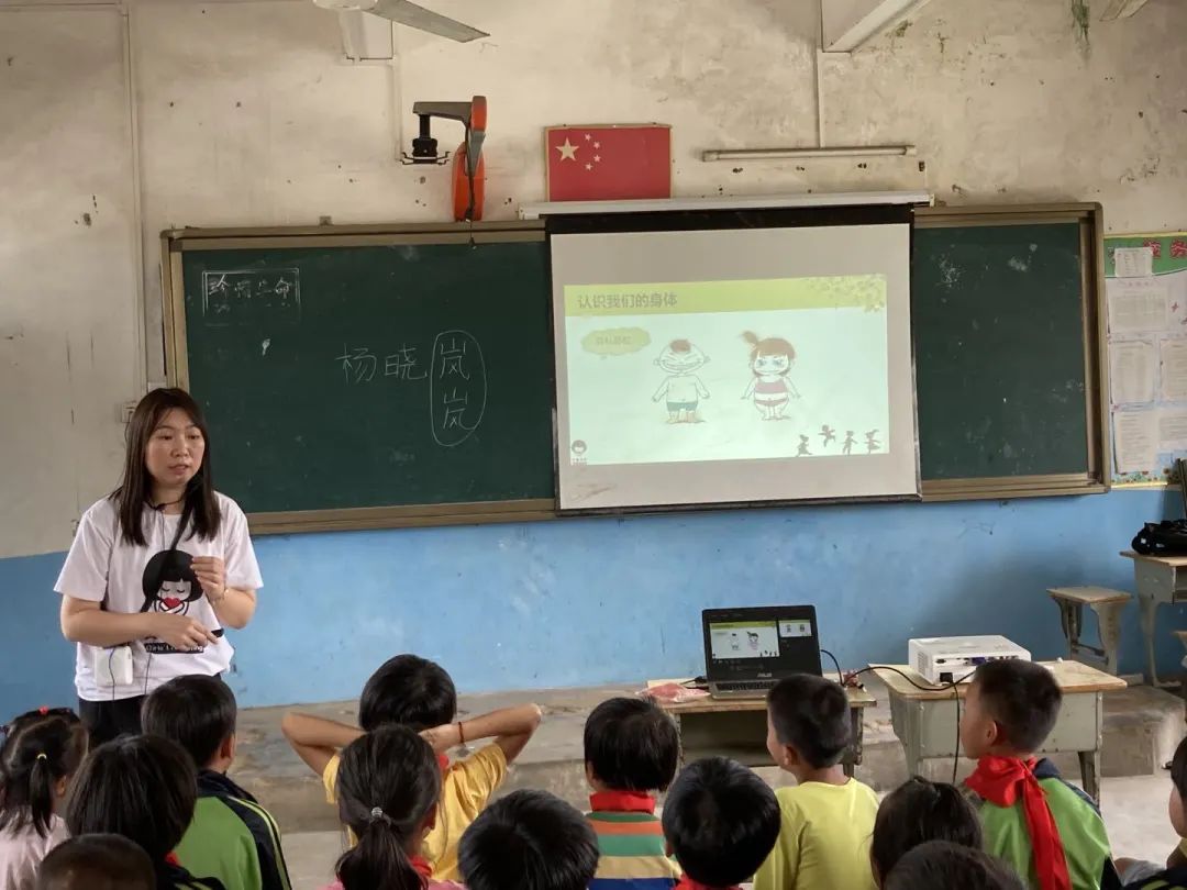 时光正好微风不燥歌词,时光正好微风不燥英文