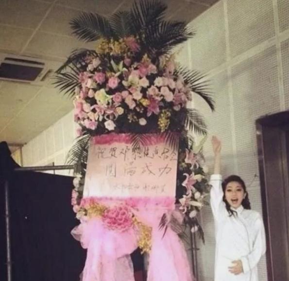 张杰爱谢娜还是邓紫棋,谢娜邓紫棋谈张杰