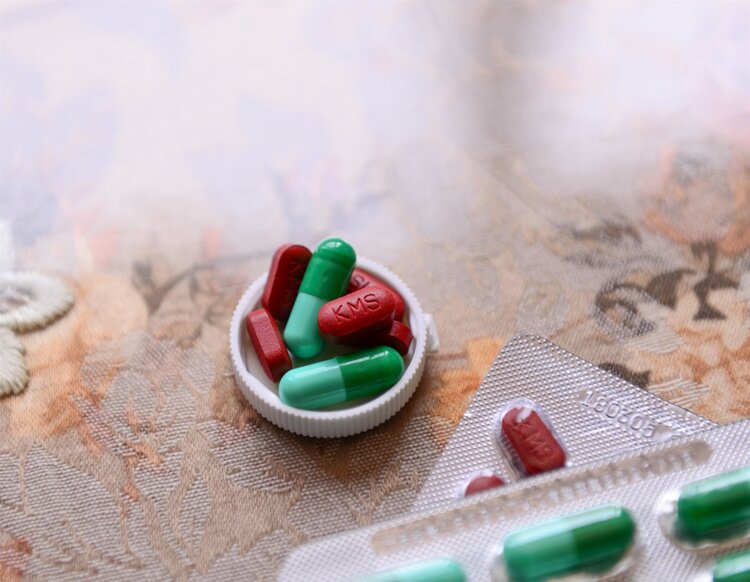 长期吃氨溴索有什么危害,长期吃氨溴索的副作用