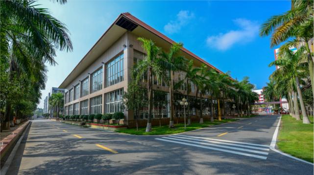 从“民校”到“名校”，小编带你看盛兴