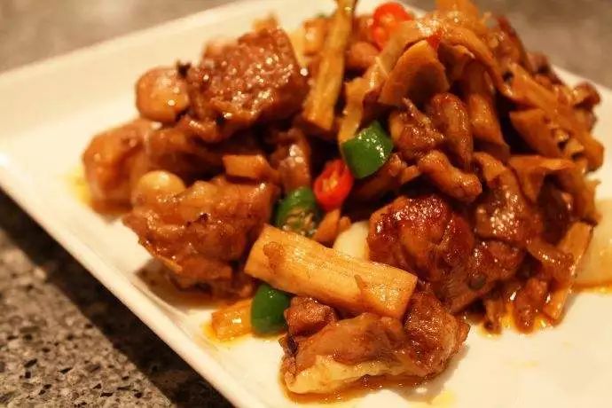 肾病贫血总“相恋”，吃这些来“棒打鸳鸯”