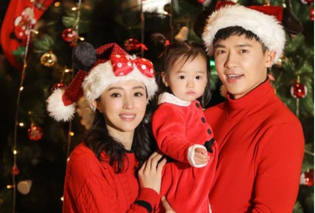 当红男星的沉浮记：深陷桃色泥沼，被困澳洲723天后妻离子散