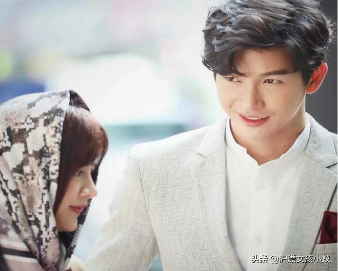 吹落的树叶泰剧邂逅姑父,爆火泰剧持续更新吹落的树叶