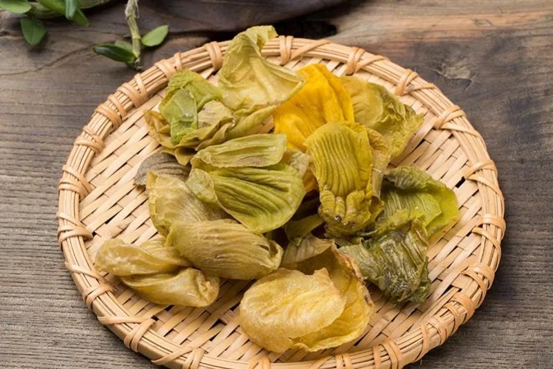 孩子积食面色发黄是什么原因,小孩积食腹胀脸色黄