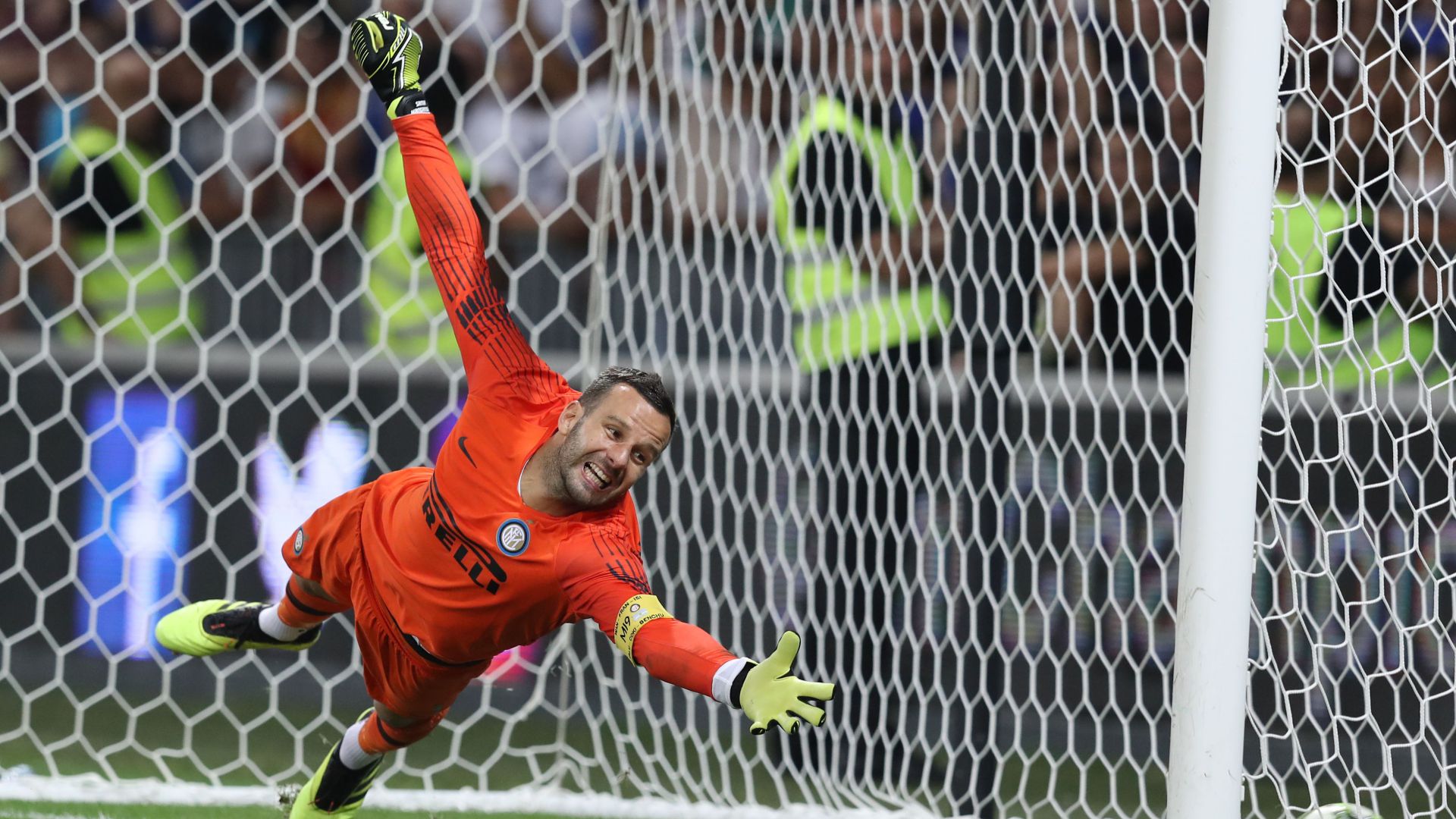 世界公认十大最强门将奥布拉克,奥布拉克现役十大门将