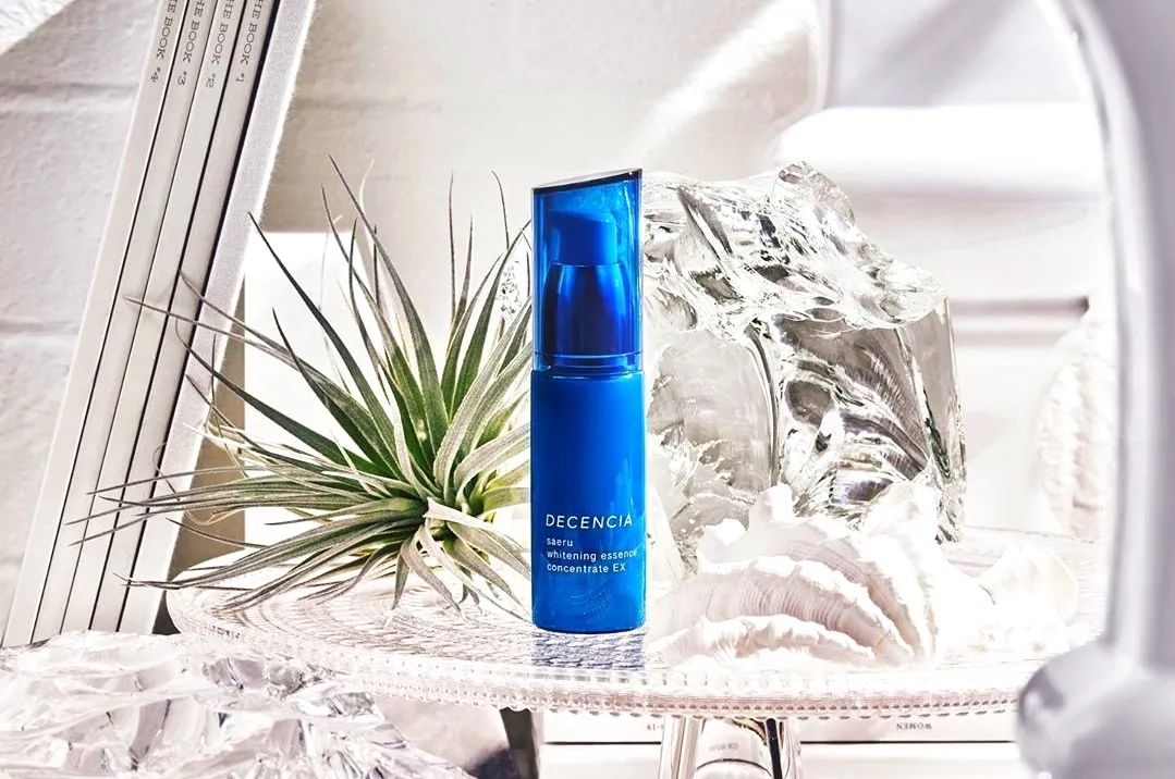 贵妇美白精华测评,不花冤枉钱国货推荐