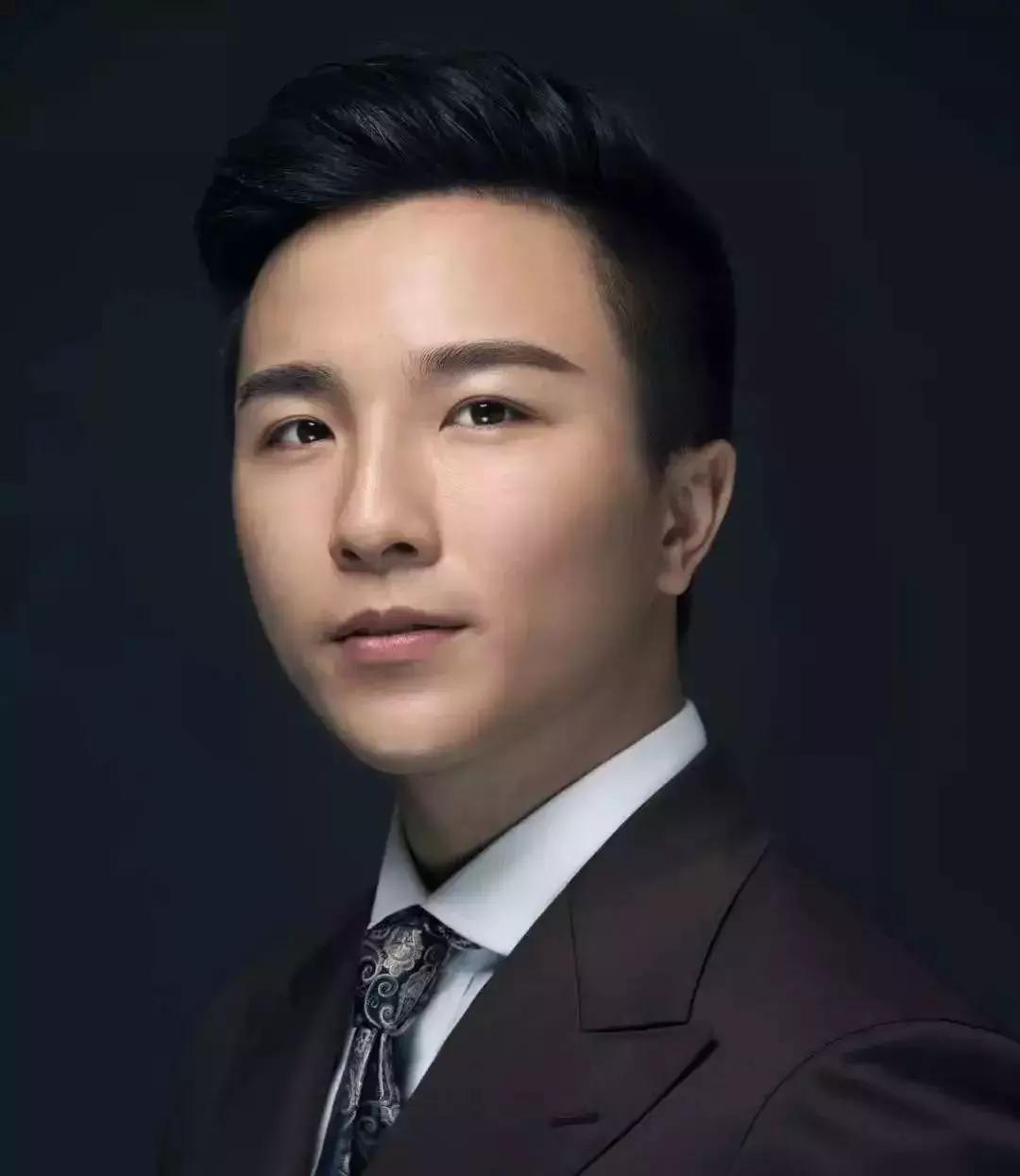 Essie：GoldenLove七年创业历程，解读婚礼影像品牌的三大痛点