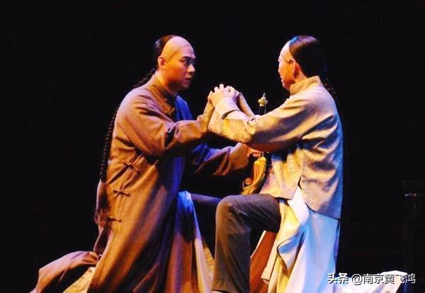 豪游世界转三圈，还赚了一大笔，这个牛人怎么做到的？